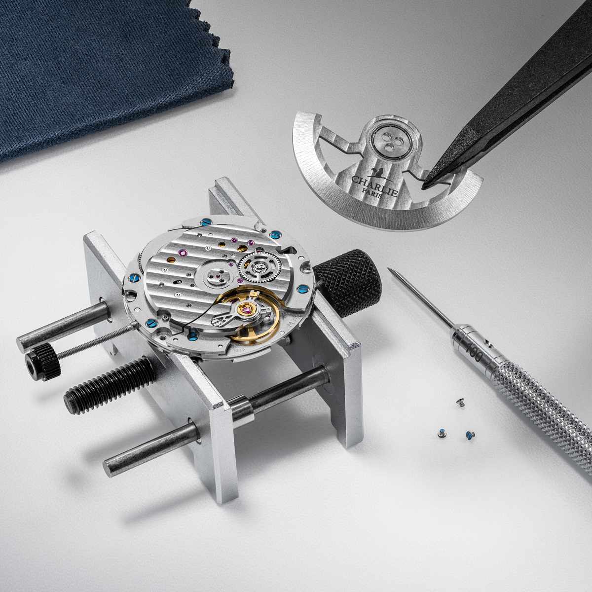 Mouvement de précision — Clinique des Montres